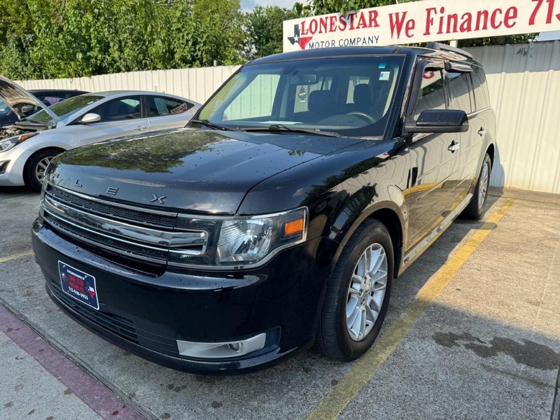 Ford Flex Vehicle Full-screen Gallery Image 02