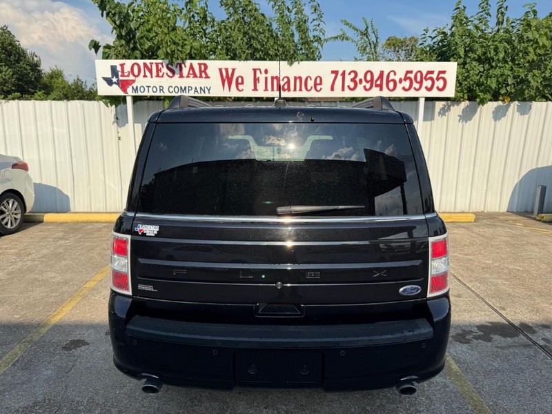 Ford Flex Vehicle Full-screen Gallery Image 04