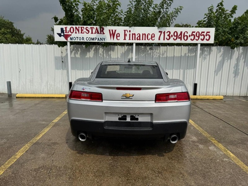 Chevrolet Camaro Vehicle Full-screen Gallery Image 04