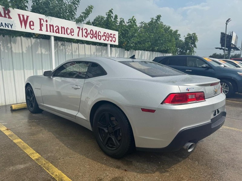 Chevrolet Camaro Vehicle Full-screen Gallery Image 06