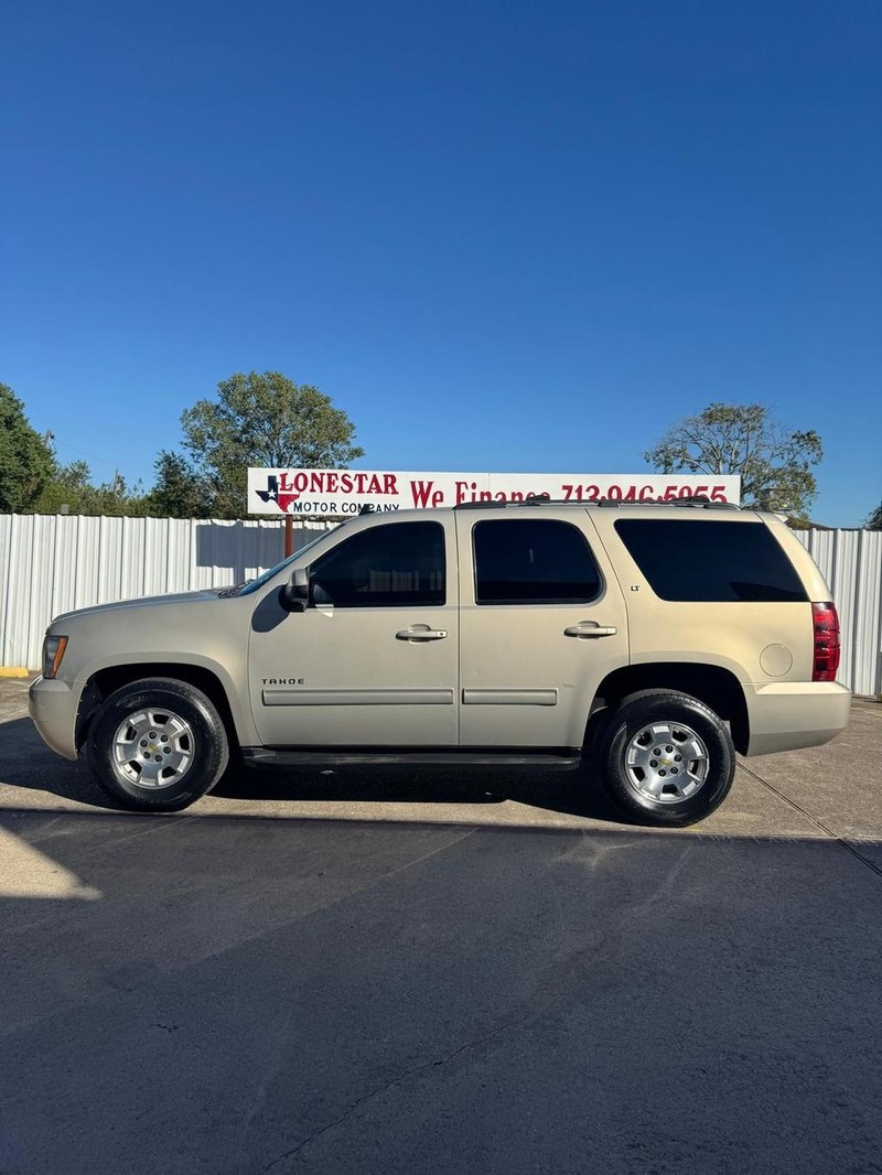 Chevrolet Tahoe Vehicle Full-screen Gallery Image 07