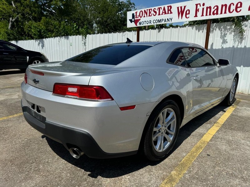 Chevrolet Camaro Vehicle Full-screen Gallery Image 06