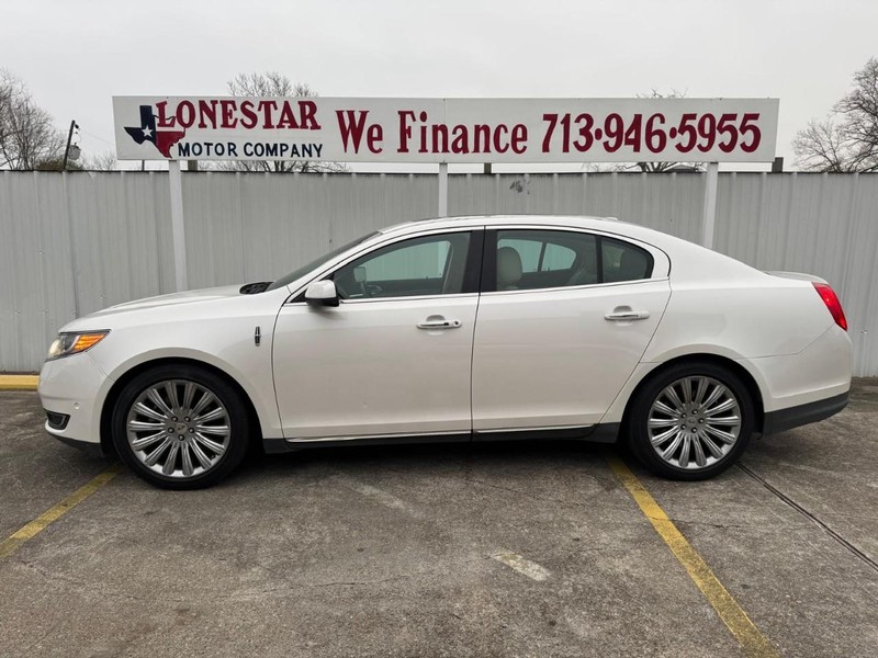 Lincoln MKS Vehicle Full-screen Gallery Image 07