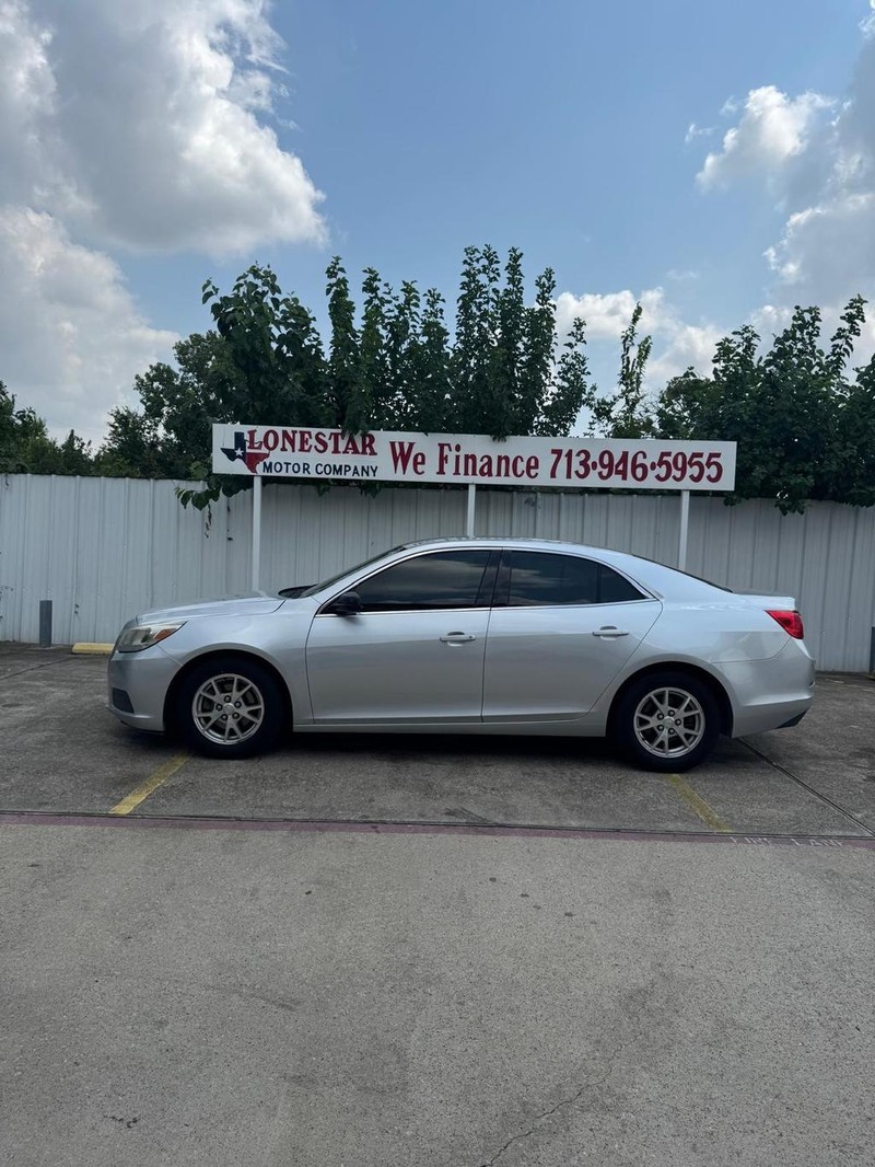 Chevrolet Malibu Vehicle Full-screen Gallery Image 07