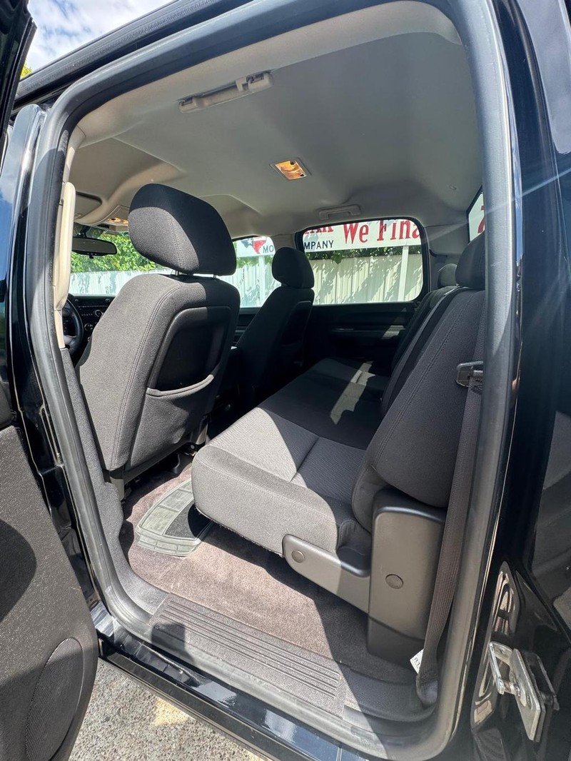 GMC Sierra 1500 Vehicle Full-screen Gallery Image 09