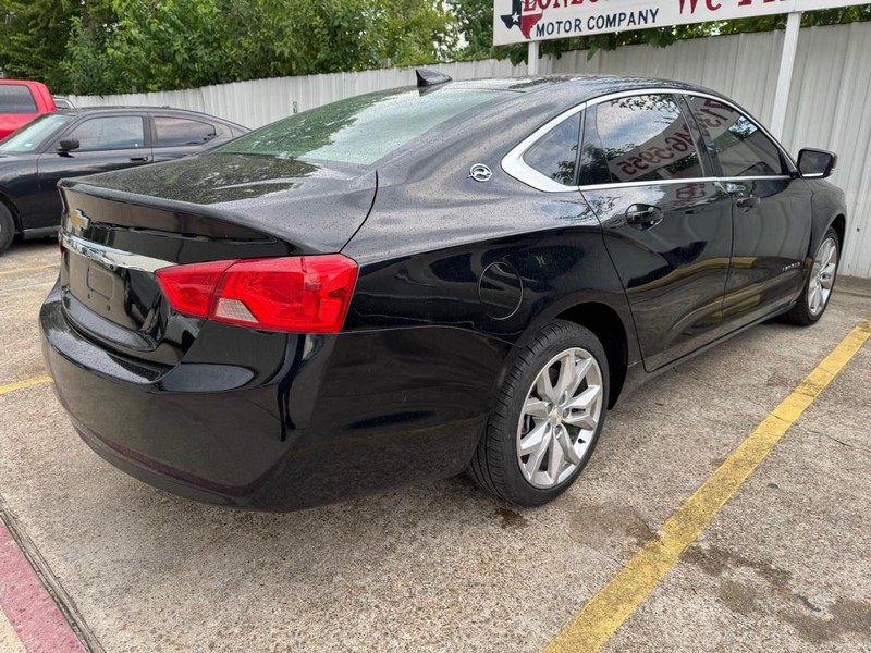 Chevrolet Impala Vehicle Full-screen Gallery Image 05