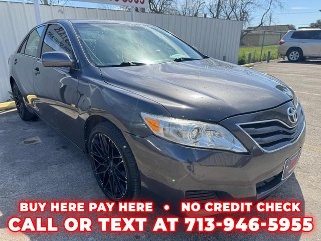 Pasadena TX 2011 Toyota Camry more details - toyota camry