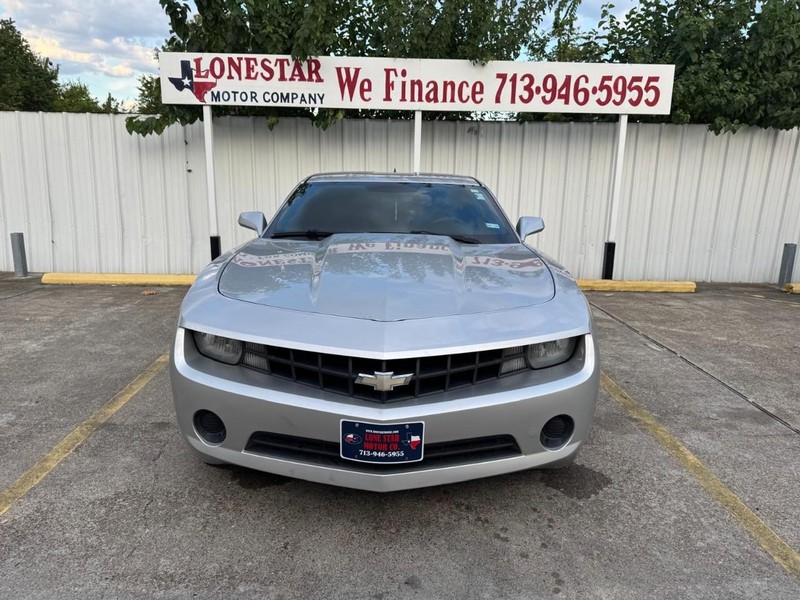 Chevrolet Camaro Vehicle Full-screen Gallery Image 03