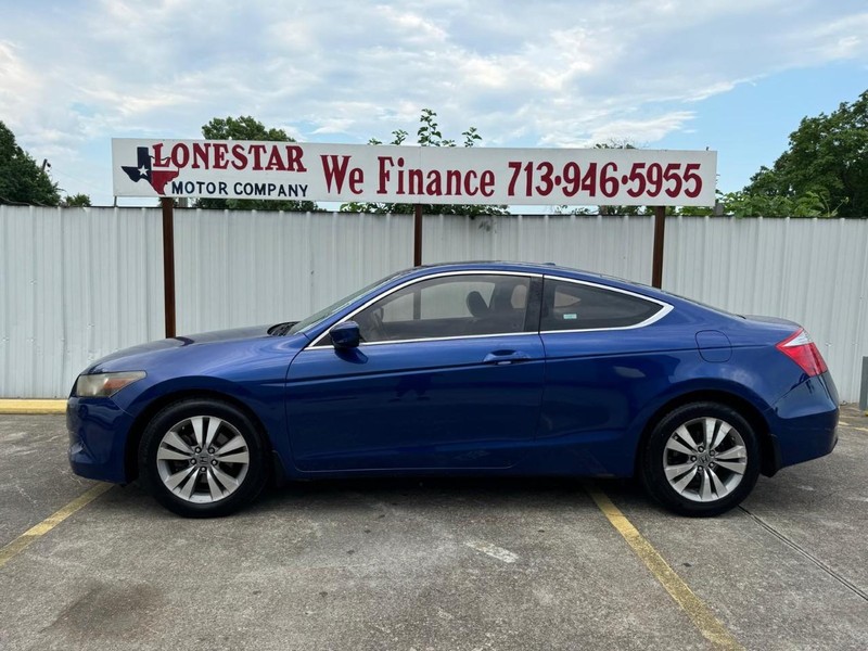 Honda Accord Coupe Vehicle Full-screen Gallery Image 07