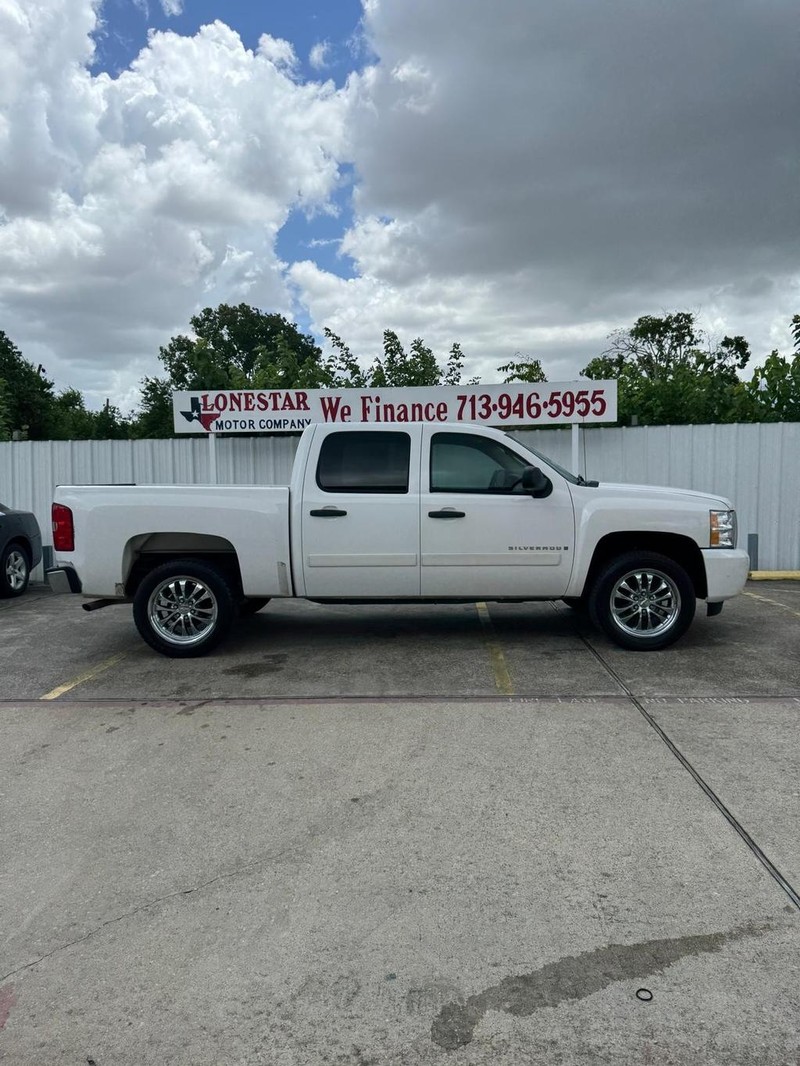 Chevrolet Silverado 1500 Vehicle Full-screen Gallery Image 07