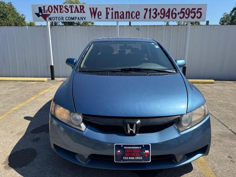 Honda Civic Sedan Vehicle Full-screen Gallery Image 03