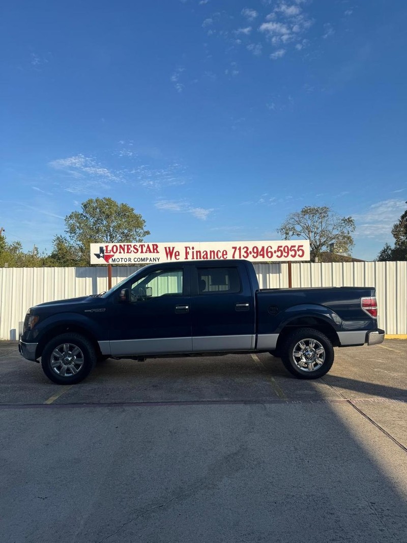 Ford F-150 Vehicle Full-screen Gallery Image 08