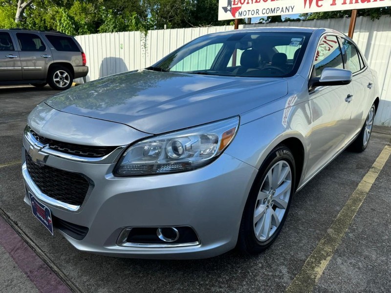 Chevrolet Malibu Vehicle Full-screen Gallery Image 02