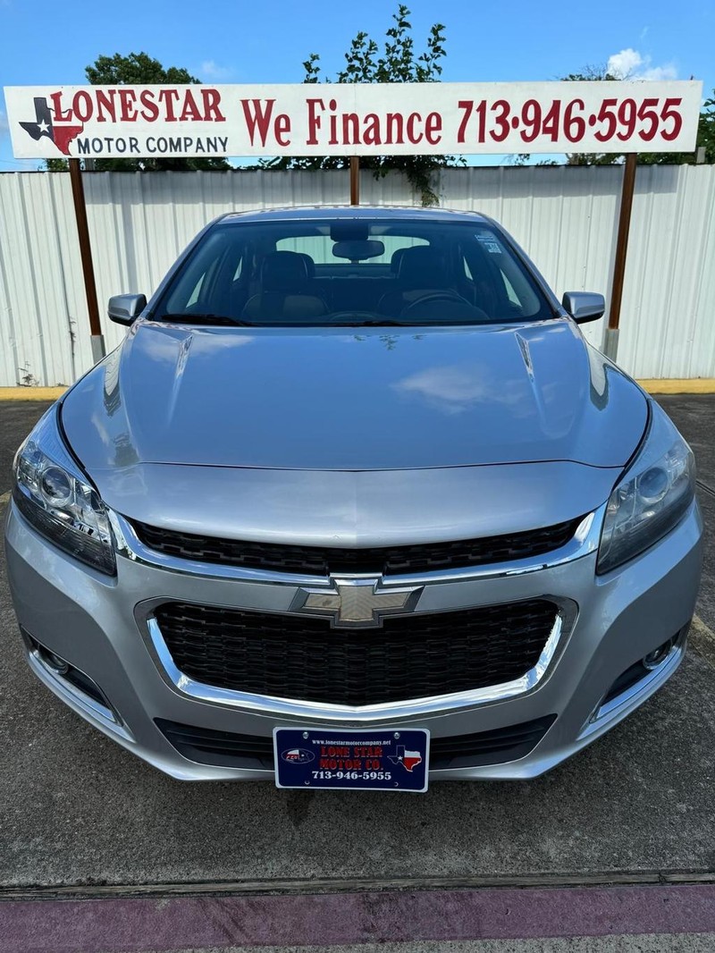 Chevrolet Malibu Vehicle Full-screen Gallery Image 03