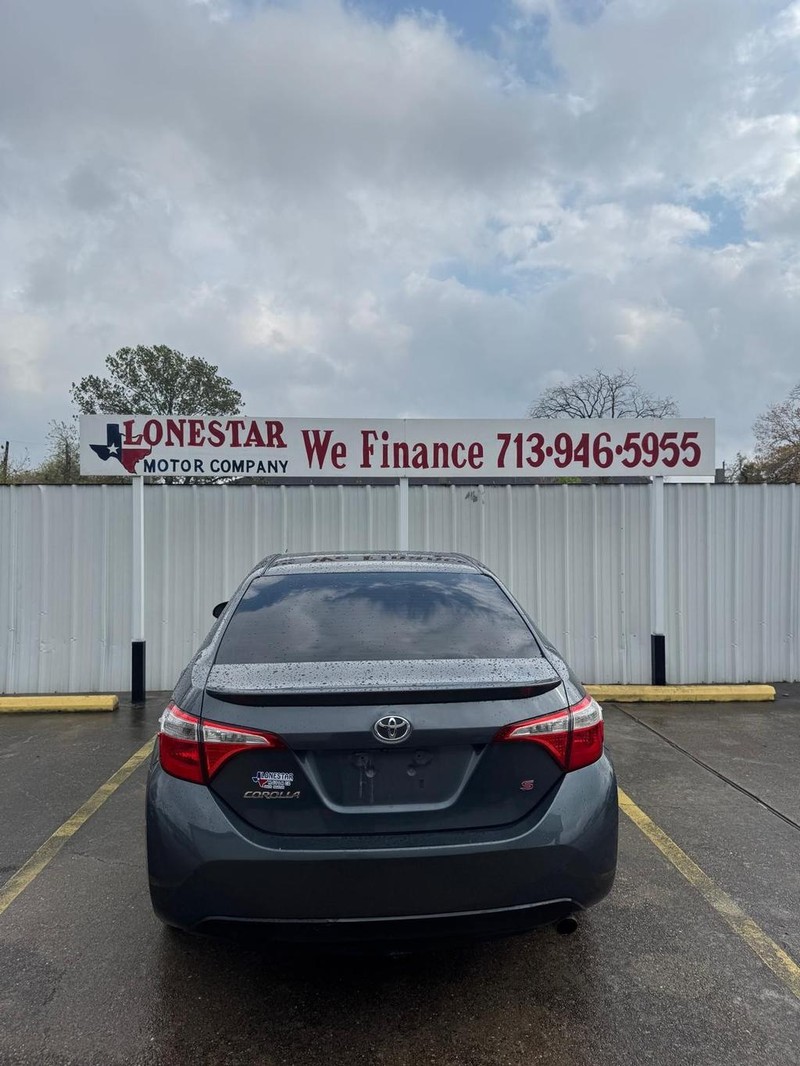 Toyota Corolla Vehicle Full-screen Gallery Image 04