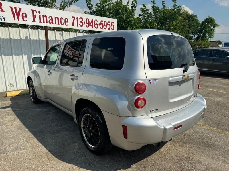 Chevrolet HHR Vehicle Full-screen Gallery Image 06