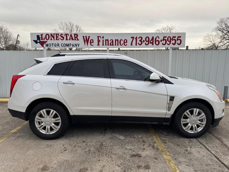 Cadillac SRX Vehicle Full-screen Gallery Image 07