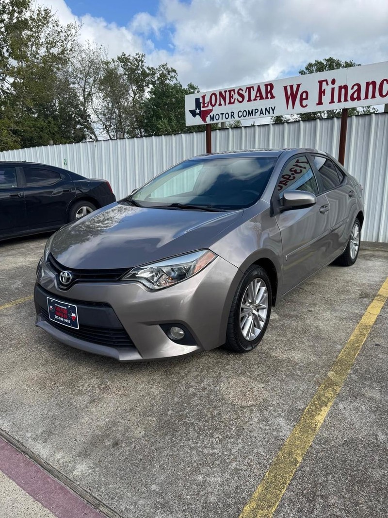 Toyota Corolla Vehicle Full-screen Gallery Image 02