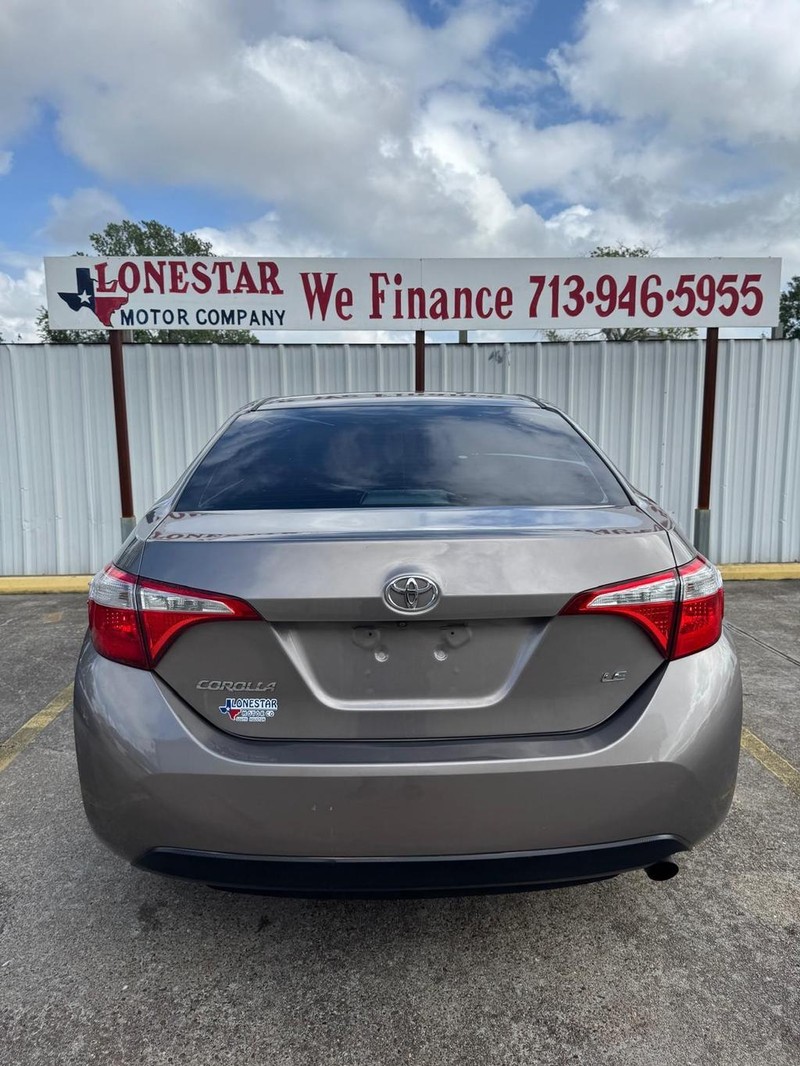 Toyota Corolla Vehicle Full-screen Gallery Image 04