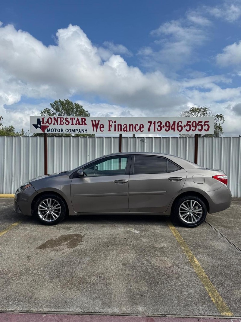 Toyota Corolla Vehicle Full-screen Gallery Image 08