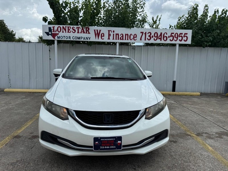 Honda Civic Sedan Vehicle Full-screen Gallery Image 03