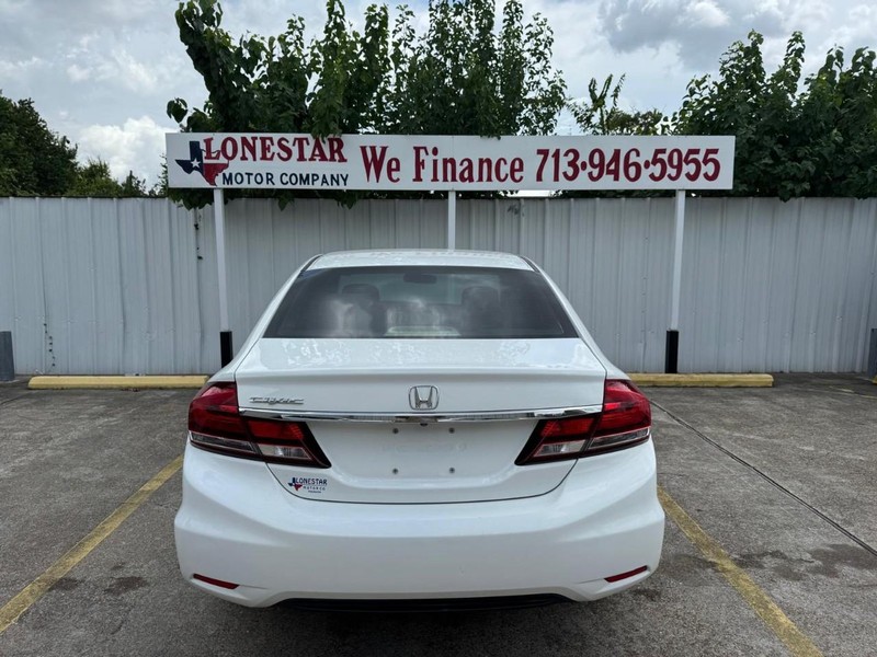 Honda Civic Sedan Vehicle Full-screen Gallery Image 04