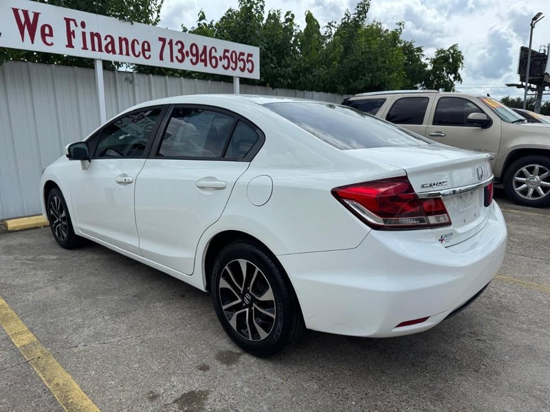 Honda Civic Sedan Vehicle Full-screen Gallery Image 05