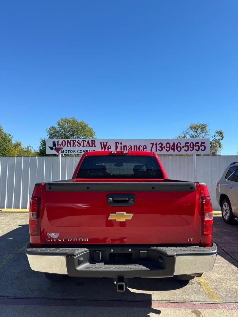 Chevrolet Silverado 1500 Vehicle Full-screen Gallery Image 04