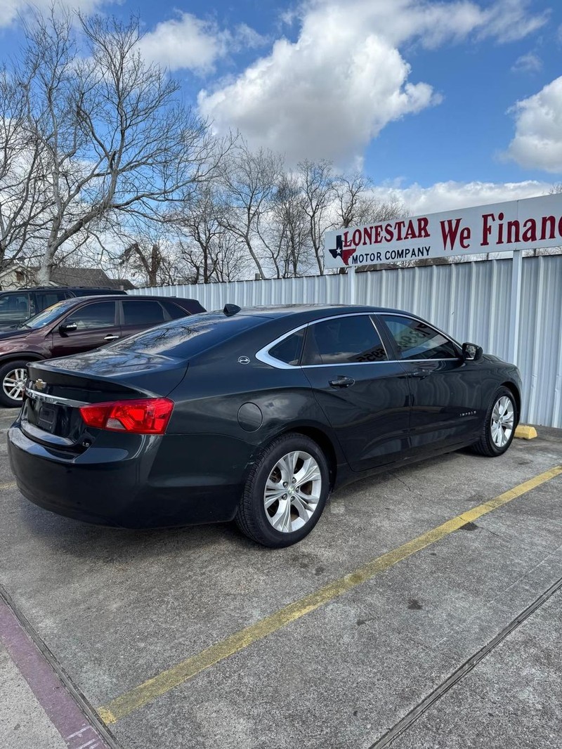 Chevrolet Impala Vehicle Full-screen Gallery Image 06