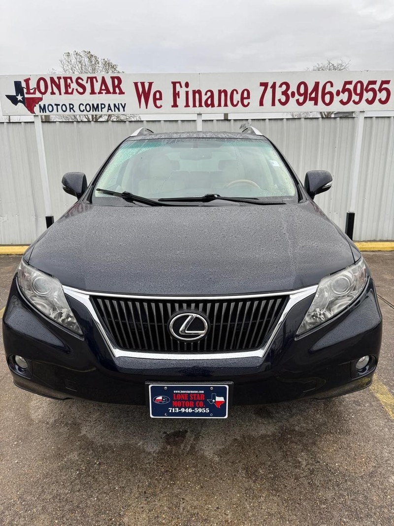 Lexus RX 350 Vehicle Full-screen Gallery Image 03