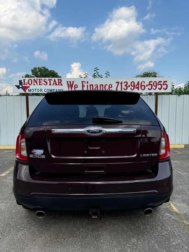 Ford Edge Vehicle Full-screen Gallery Image 04