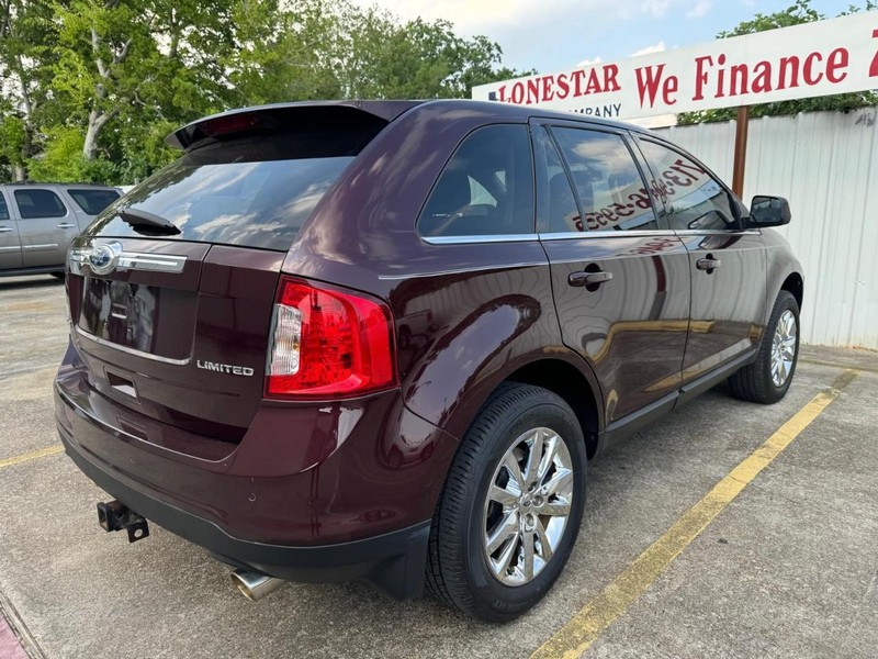 Ford Edge Vehicle Full-screen Gallery Image 05