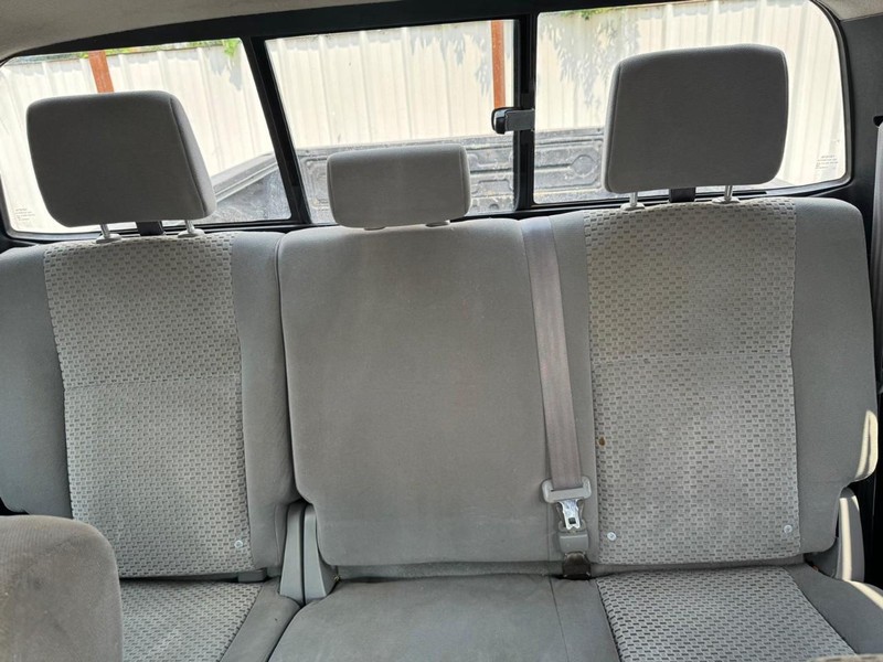 Toyota Tundra Vehicle Full-screen Gallery Image 10