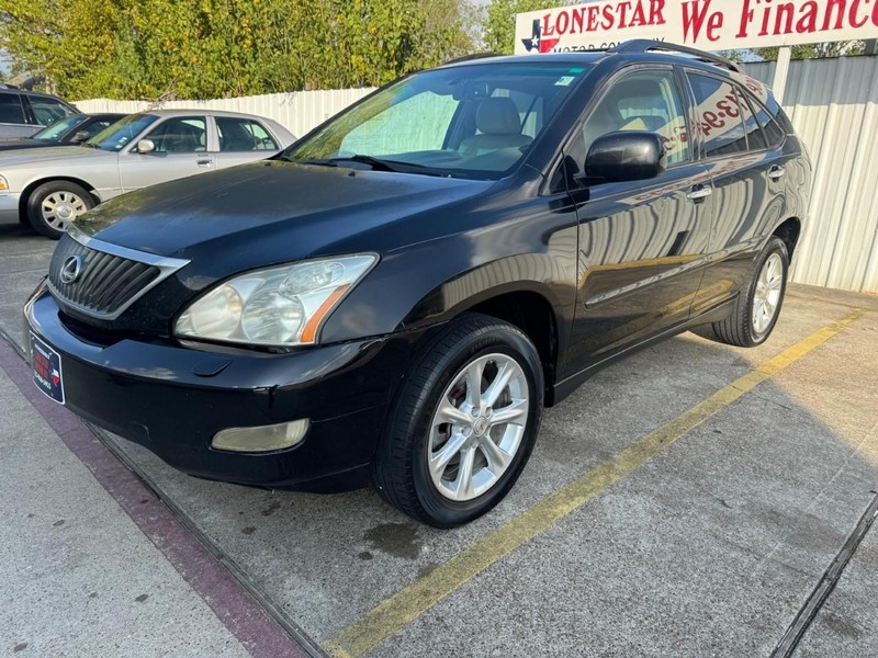 Lexus RX 350 Vehicle Full-screen Gallery Image 02