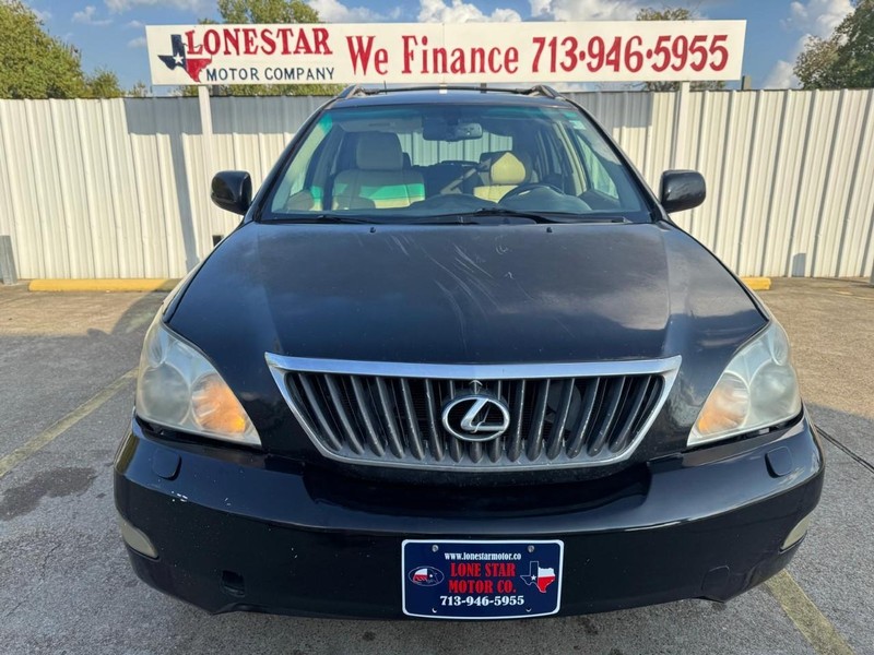 Lexus RX 350 Vehicle Full-screen Gallery Image 03