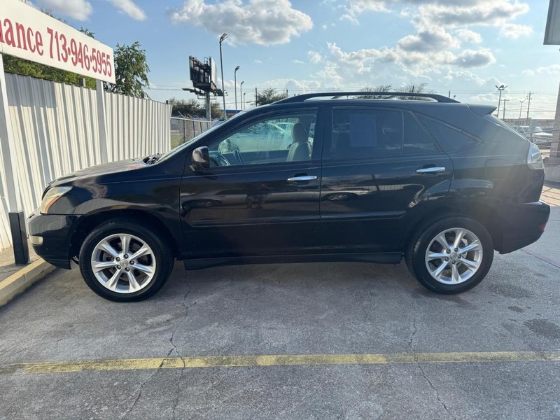 Lexus RX 350 Vehicle Full-screen Gallery Image 08