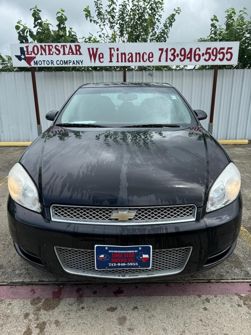 Chevrolet Impala Vehicle Full-screen Gallery Image 03