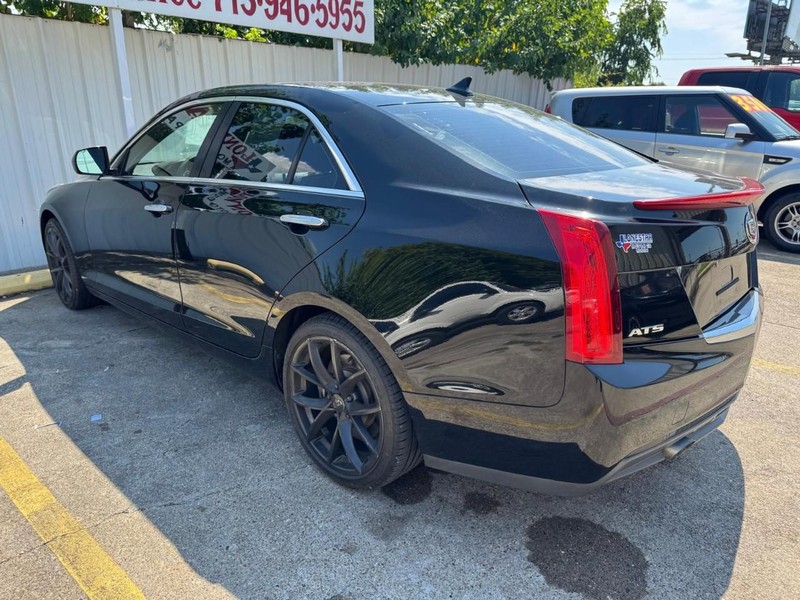 Cadillac ATS Vehicle Full-screen Gallery Image 06