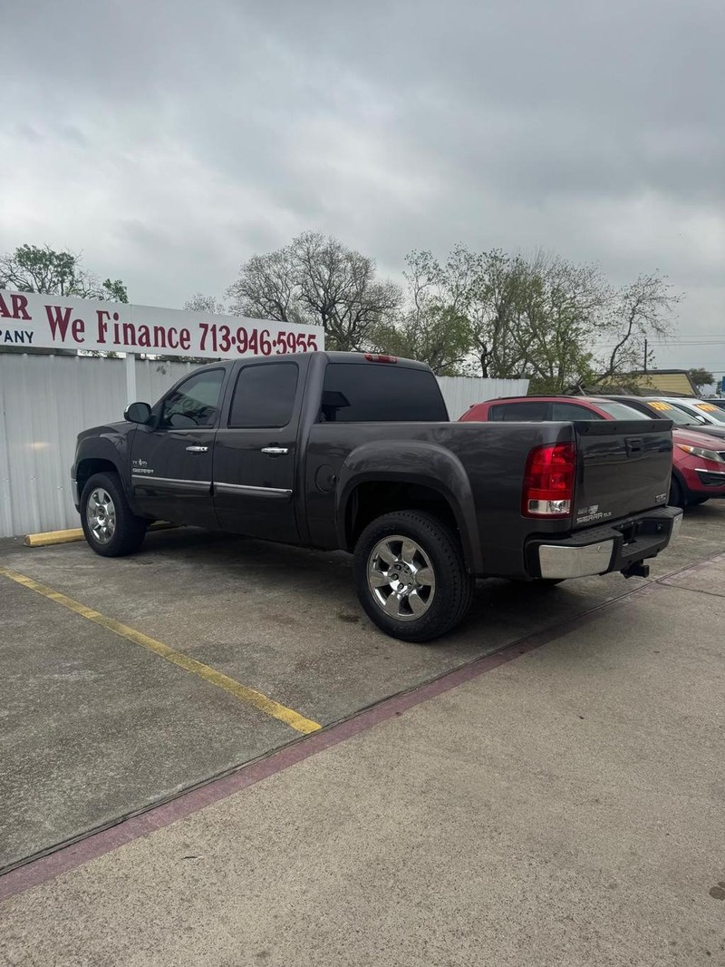 GMC Sierra 1500 Vehicle Full-screen Gallery Image 05