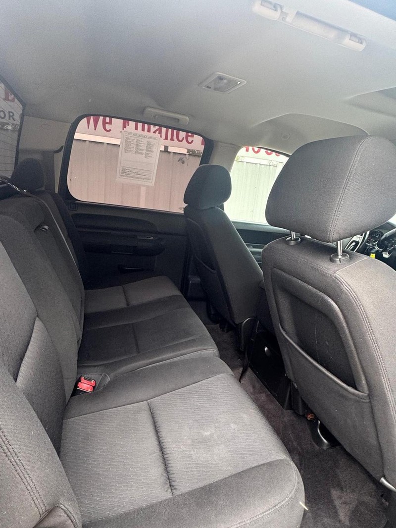 GMC Sierra 1500 Vehicle Full-screen Gallery Image 09