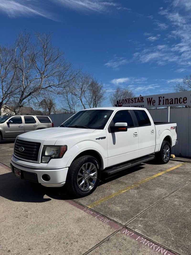 Ford F-150 Vehicle Full-screen Gallery Image 02