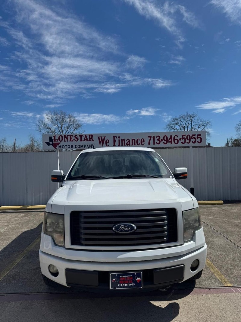 Ford F-150 Vehicle Full-screen Gallery Image 03