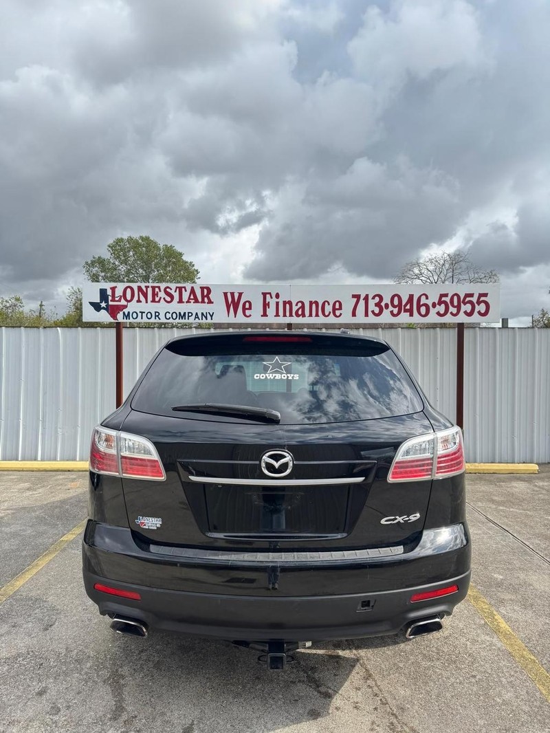 Mazda CX-9 Vehicle Full-screen Gallery Image 04