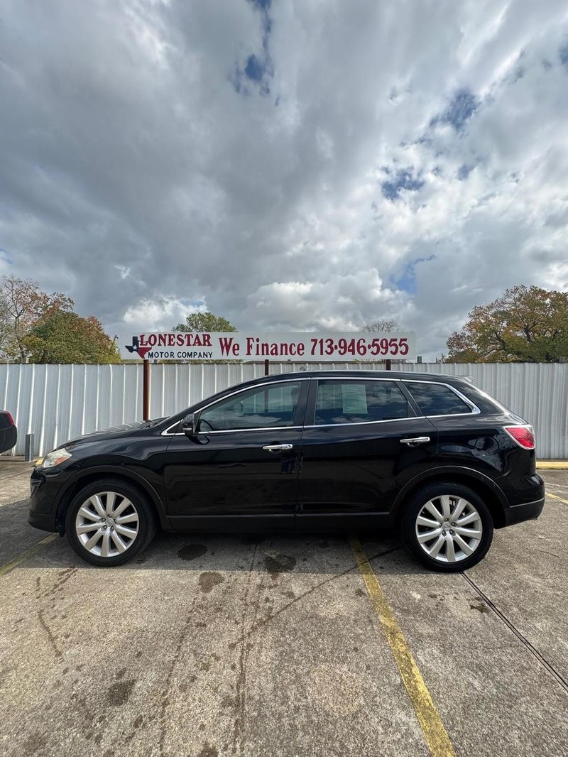 Mazda CX-9 Vehicle Full-screen Gallery Image 07