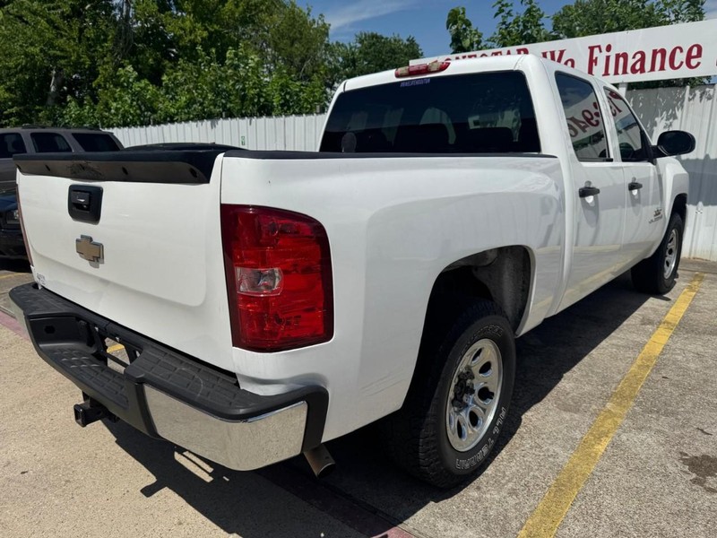 Chevrolet Silverado 1500 Vehicle Full-screen Gallery Image 05