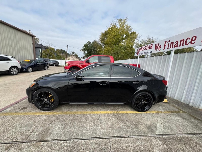 Lexus IS 250 Vehicle Full-screen Gallery Image 07