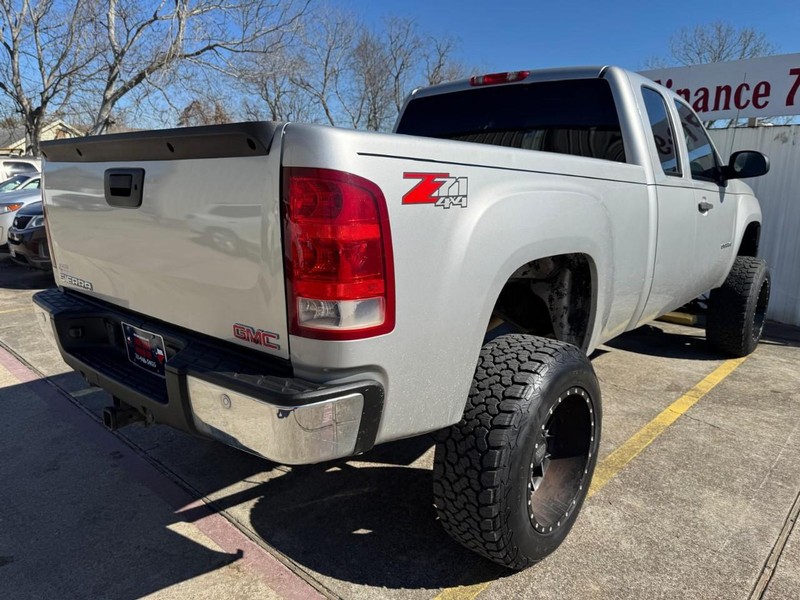 GMC Sierra 1500 Vehicle Full-screen Gallery Image 05