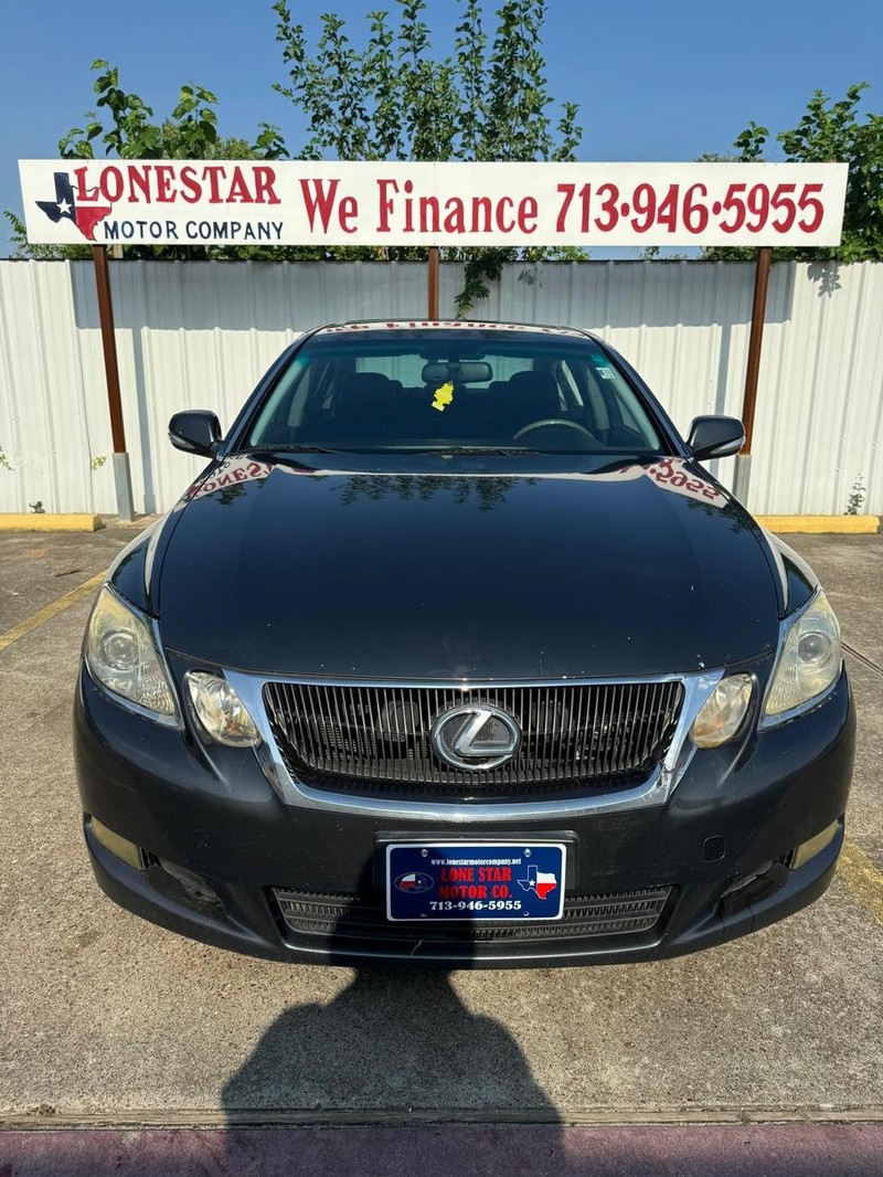 Lexus GS 350 Vehicle Full-screen Gallery Image 03