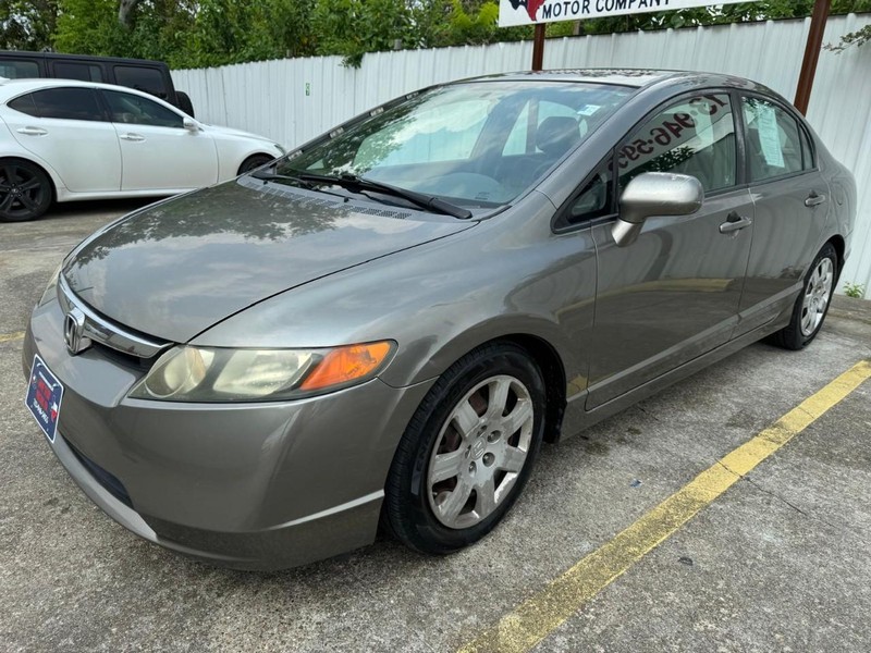 Honda Civic Sedan Vehicle Full-screen Gallery Image 02