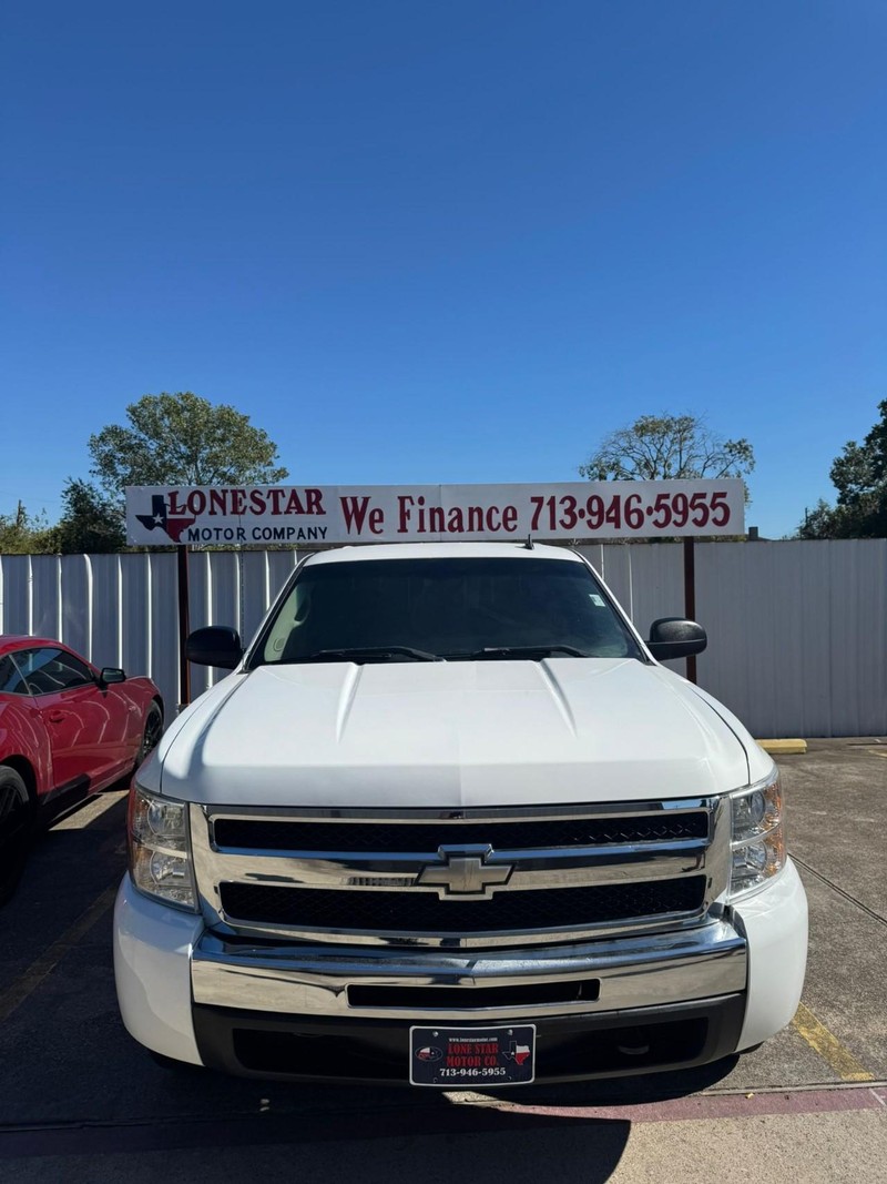 Chevrolet Silverado 1500 Vehicle Full-screen Gallery Image 03